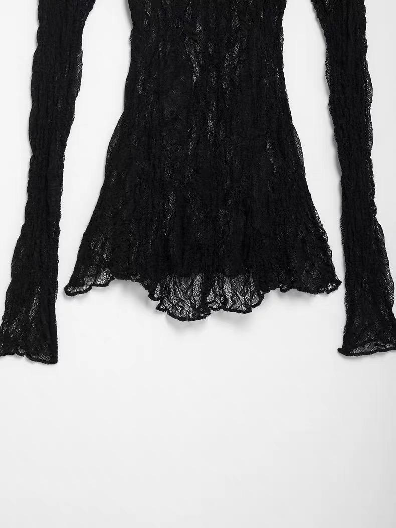 FLORAL LACE LONG SLEEVE TOP