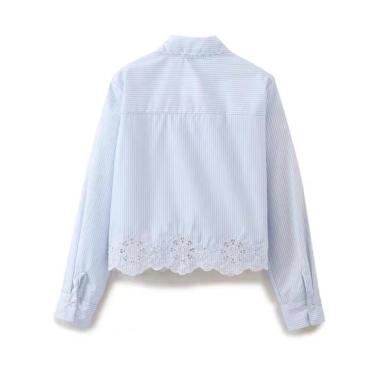 EMBROIDERED COLLAR STRIPED BLOUSE