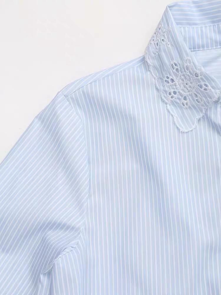 EMBROIDERED COLLAR STRIPED BLOUSE