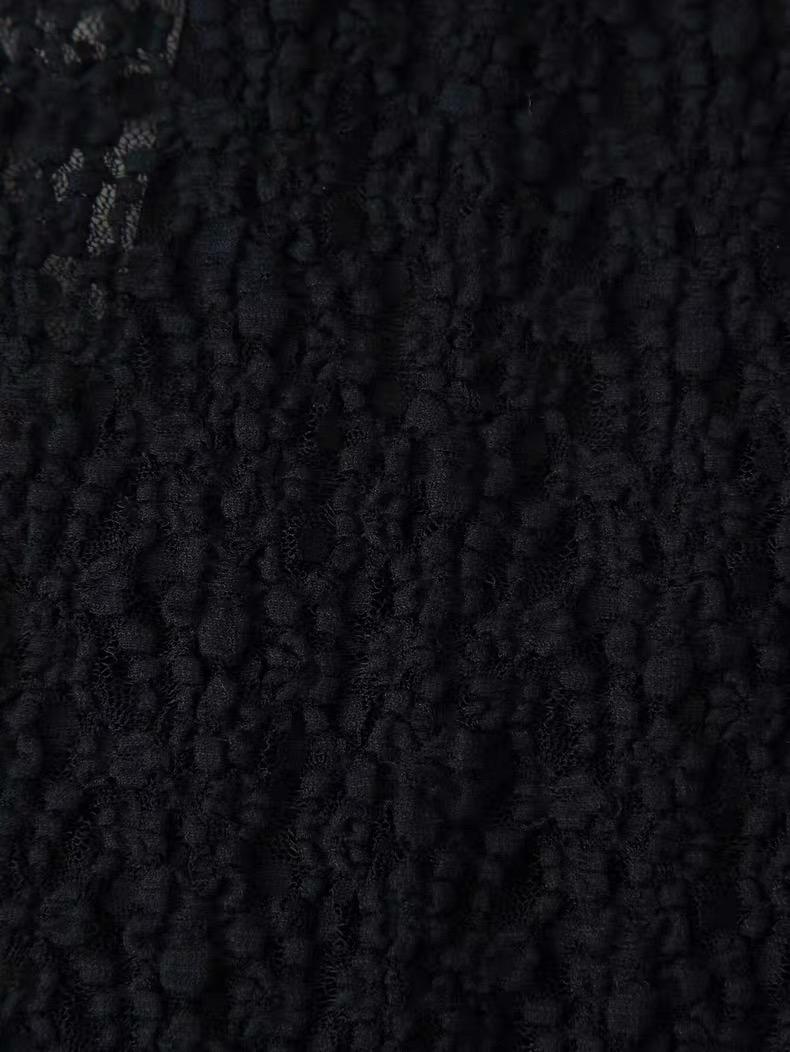 LACE MOCK NECK BODYSUIT