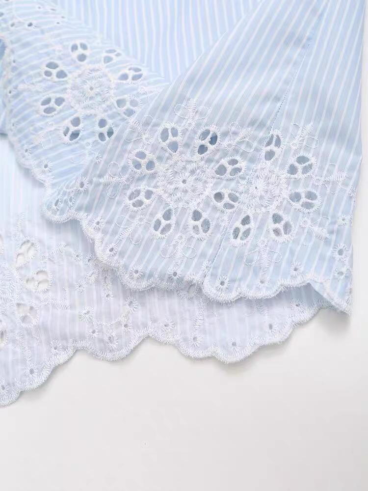 EMBROIDERED COLLAR STRIPED BLOUSE