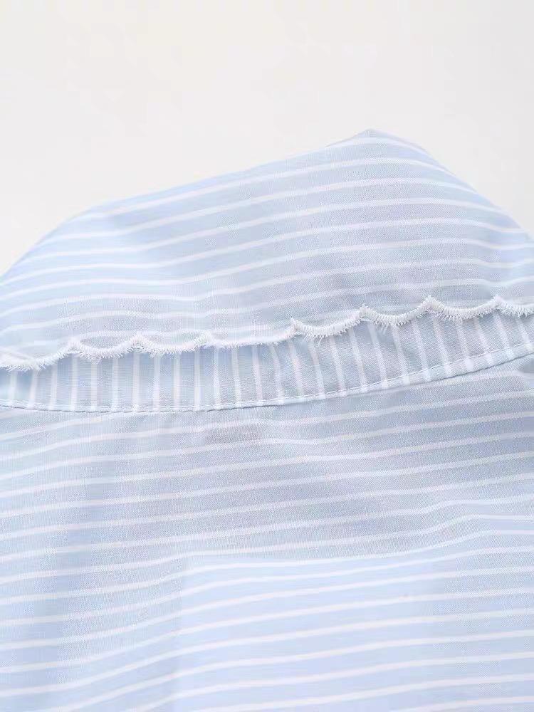 EMBROIDERED COLLAR STRIPED BLOUSE