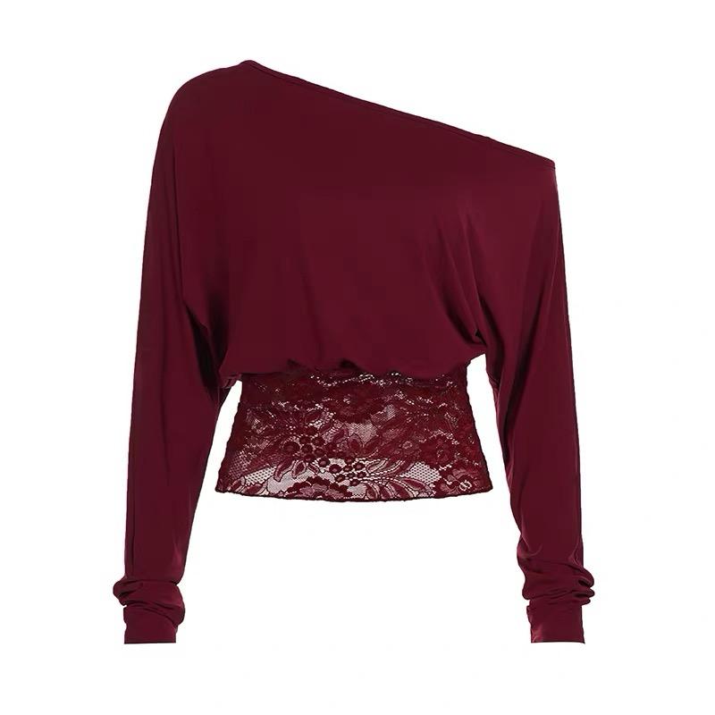OFF-SHOULDER LACE CROP TOP