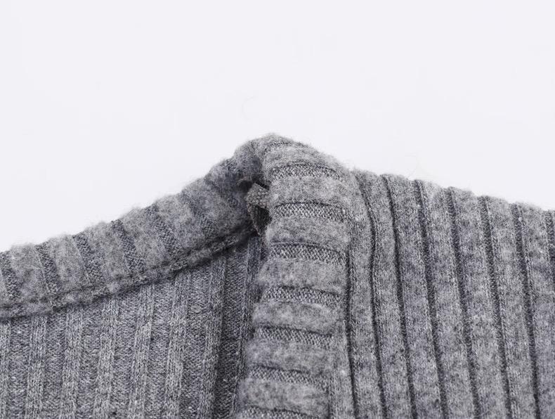 RUFFLE TRIM KNIT CARDIGAN